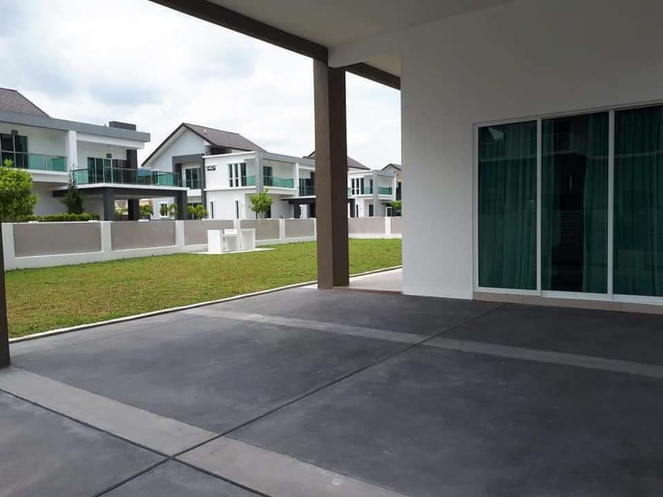 Greenville Homestay Balik Pulau Exterior photo